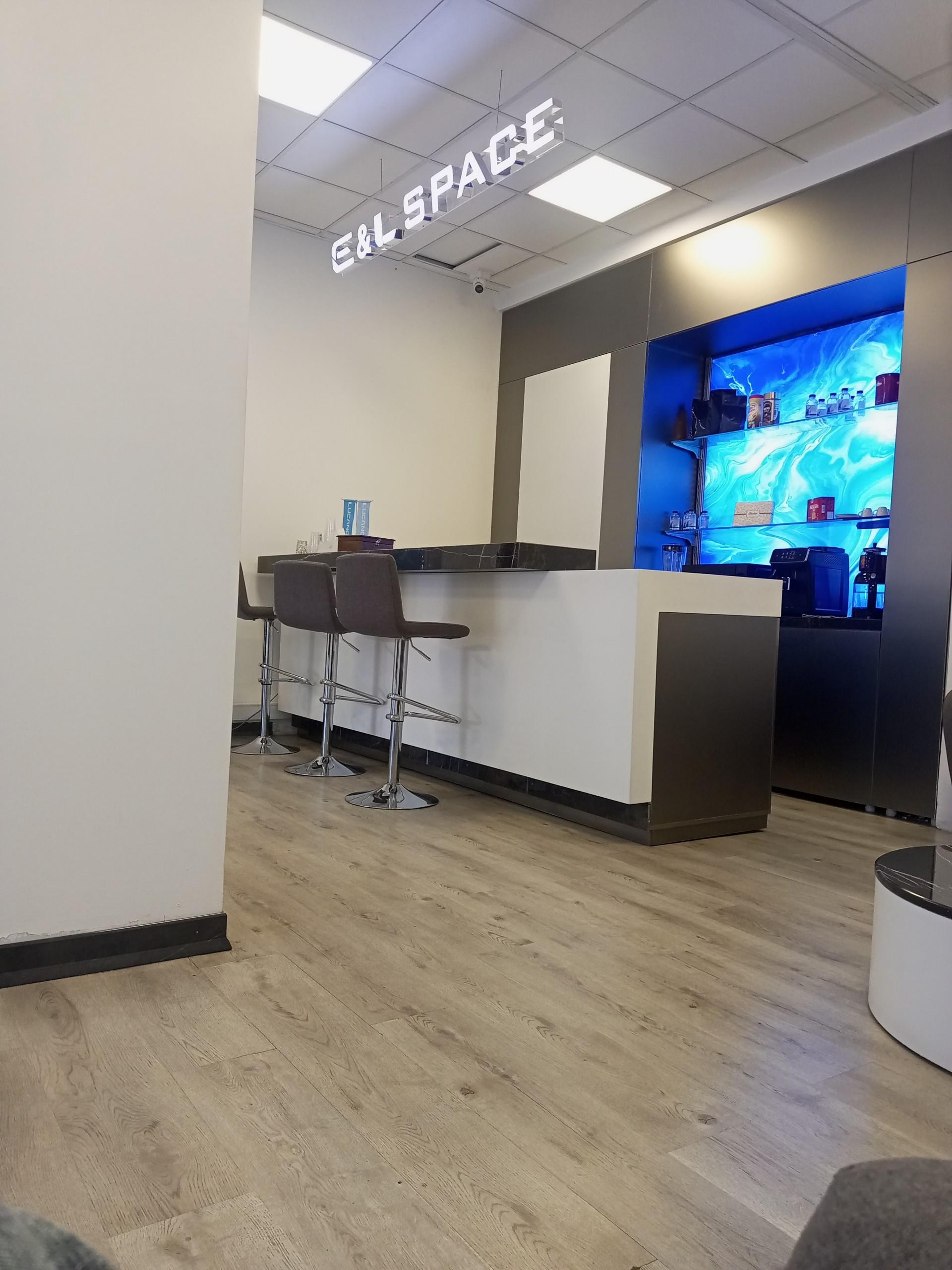 عکس تعمیرگاه مرکزی لوکانو اکودا