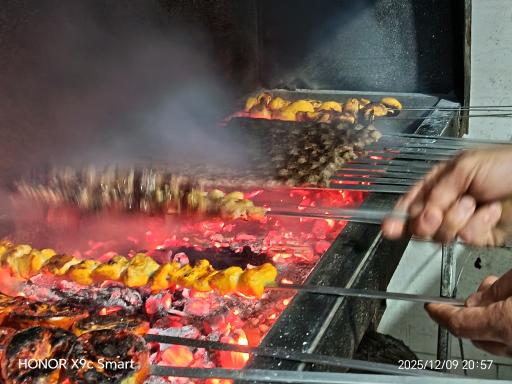 عکس کباب سرای رفاه