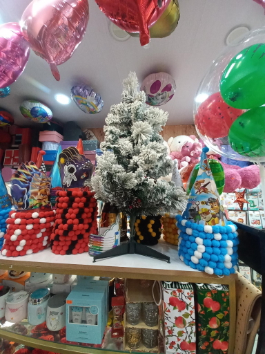 عکس تم تولد و لوازم قنادی لوتوس