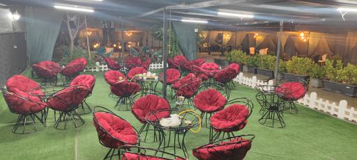 عکس کافه باغ مانیا