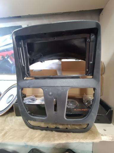 عکس تولیدی سپر اسپرت پراید 