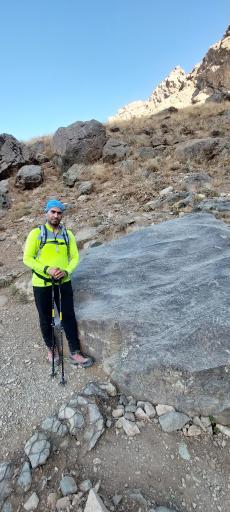 عکس سنگ‌نوشته فرانسوی‌ها در اوسون