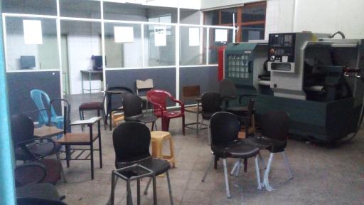 عکس هنرستان شهید محدث