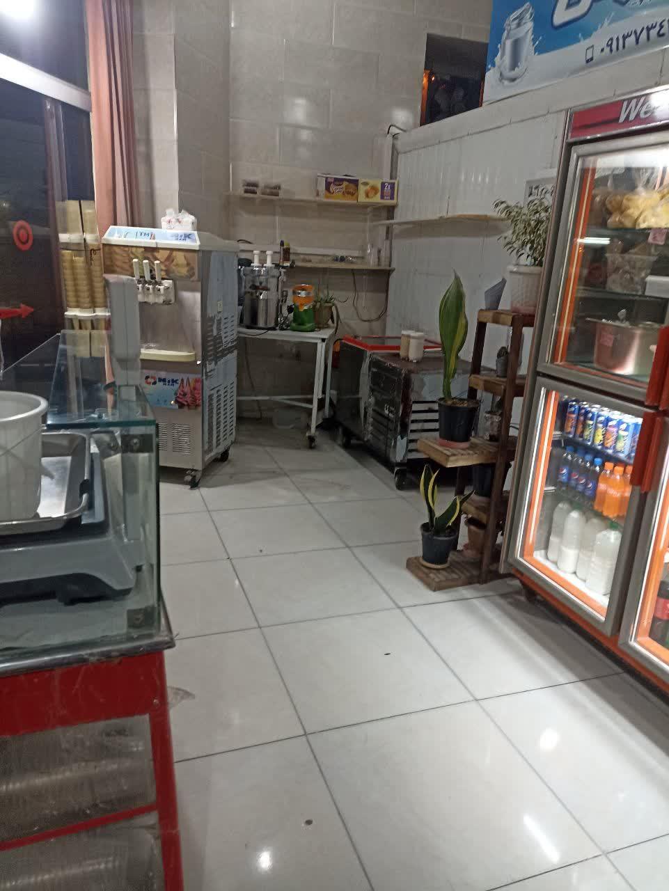 عکس تولیدی لبنیات سنتی شجری