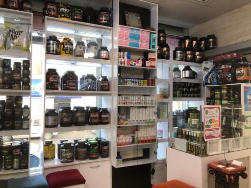 عکس داروخانه شبانه روزی البرز