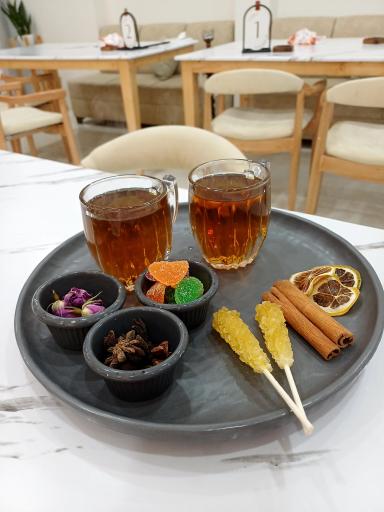 عکس کافه آلبانوش