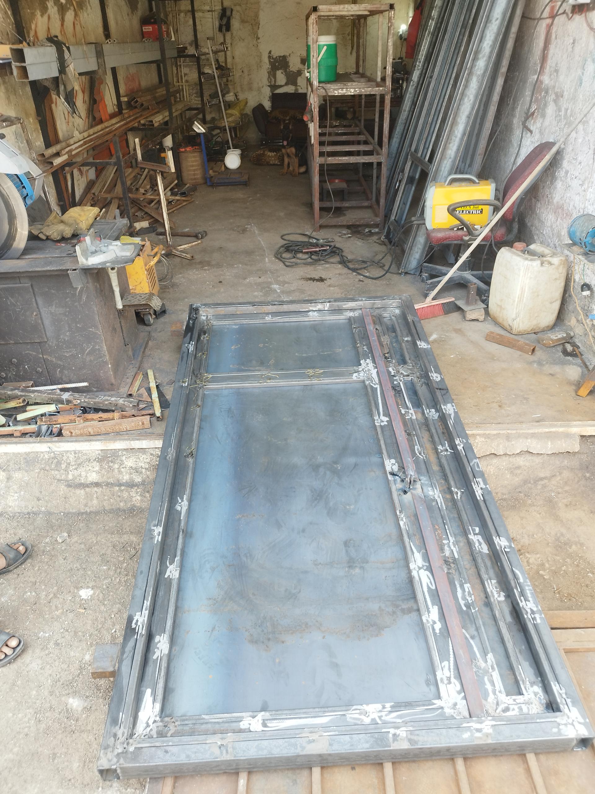 عکس کارگاه جوشکاری افراشته 