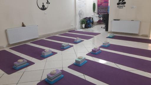عکس باشگاه یوگا سپنتا (ویژه بانوان)