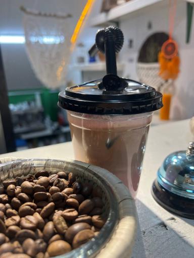 عکس کافه دژاوو