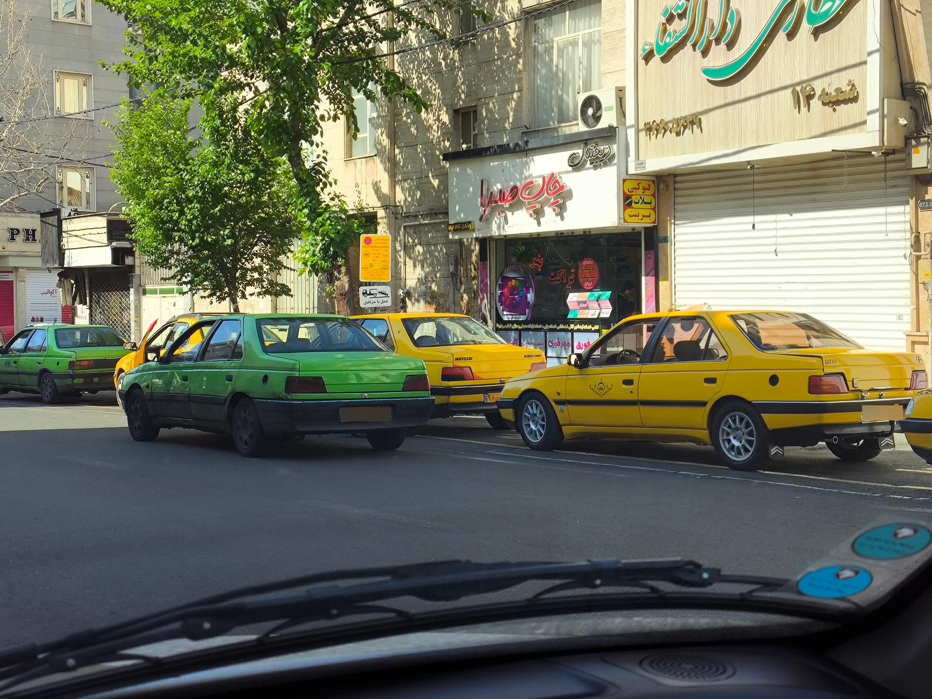 عکس ایستگاه تاکسی نبردشمالی به نبرد جنوبی 