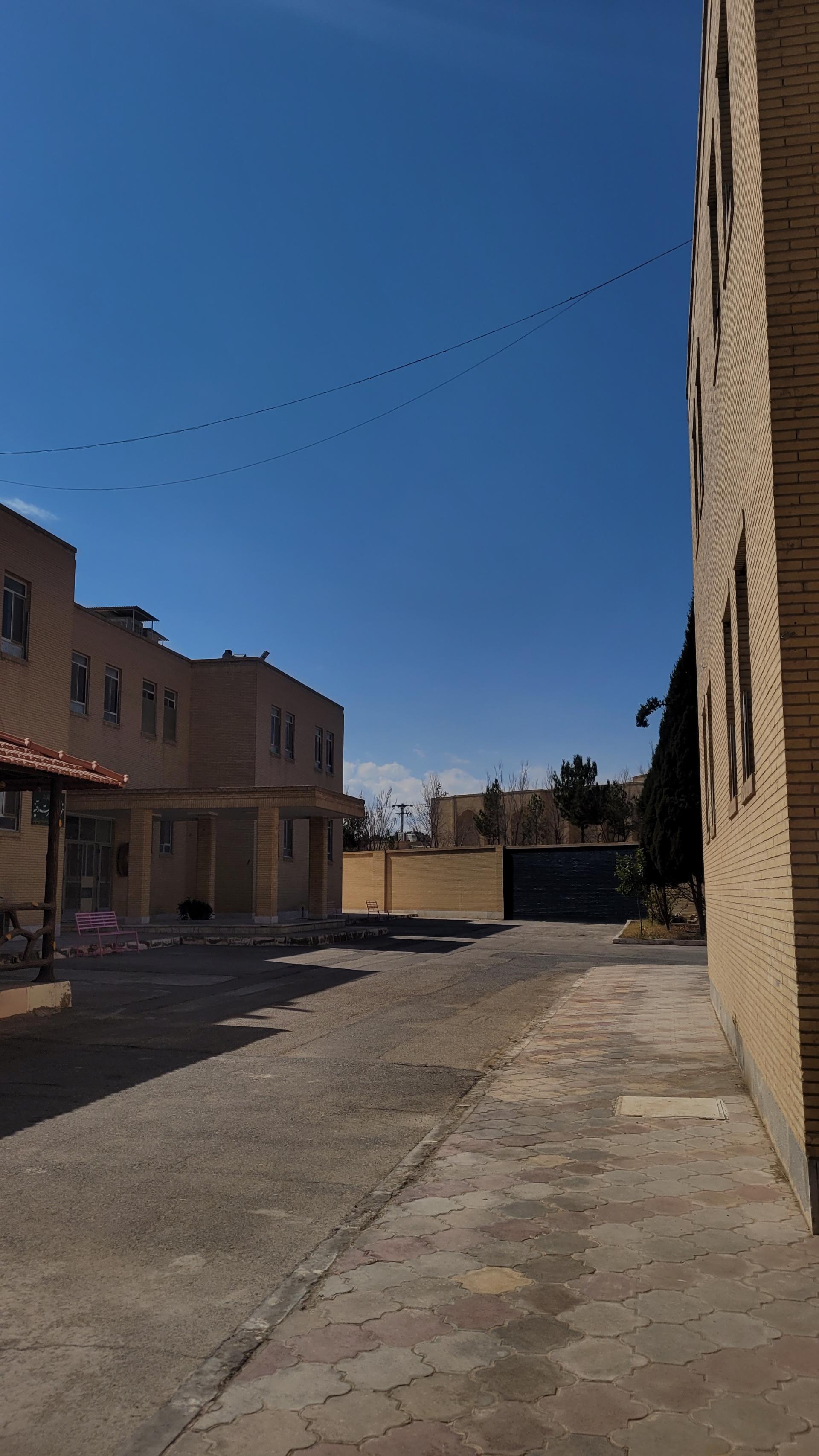 عکس خوابگاه دخترانه پیراپزشکی