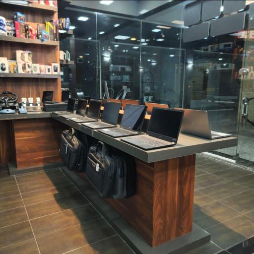 عکس فروشگاه لپ تاپ نوت بوک لند