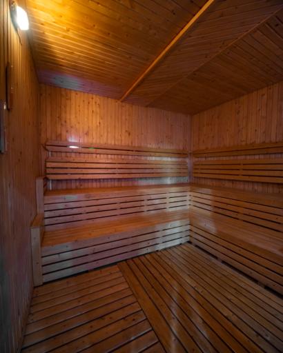 عکس استخر اندیشه