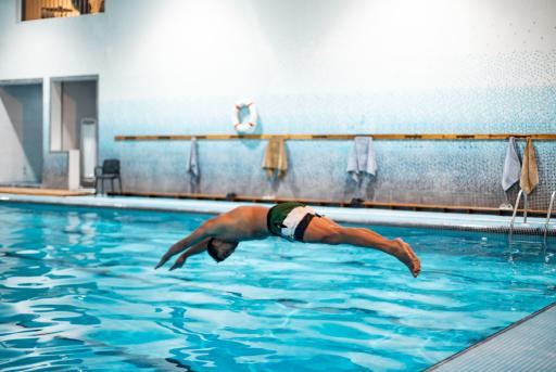 عکس استخر اندیشه