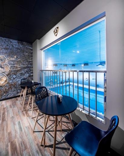 عکس استخر اندیشه