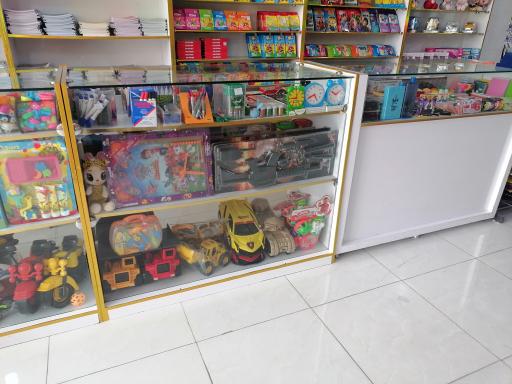 عکس هایپر مارکت چی مارکت