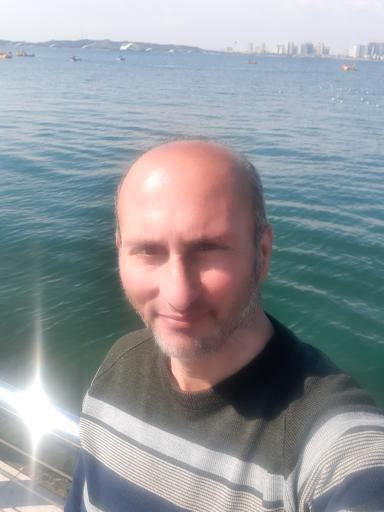 بوستان سنگی دریاچه چیتگر