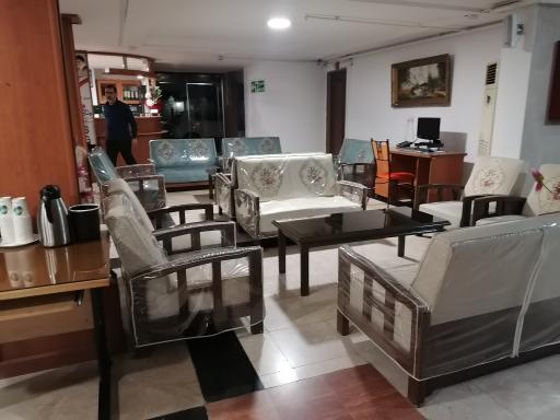 عکس هتل هاشمی نژاد