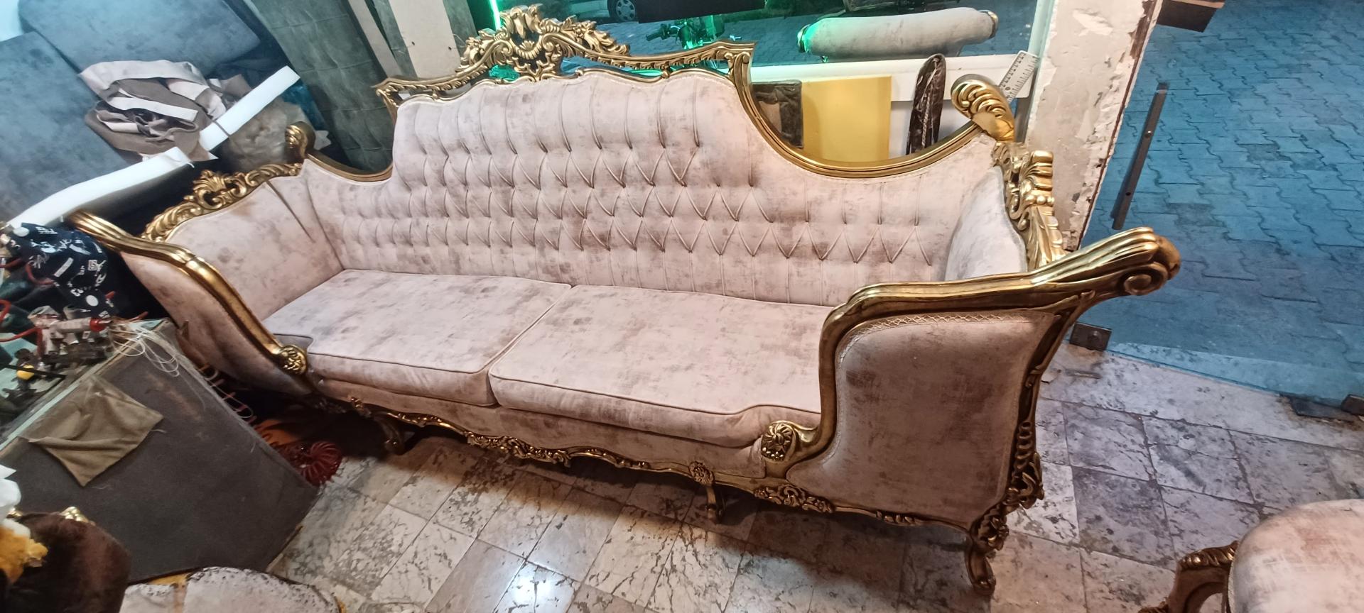 عکس خدمات مبل سانلی