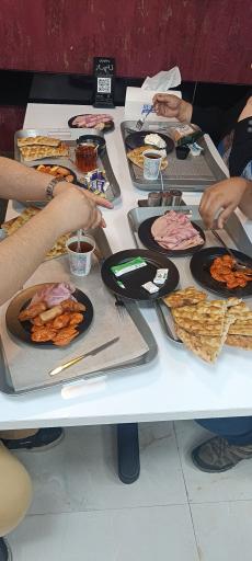 عکس رستوران تایماز 