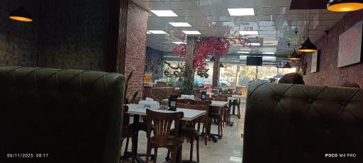 عکس رستوران تایماز 