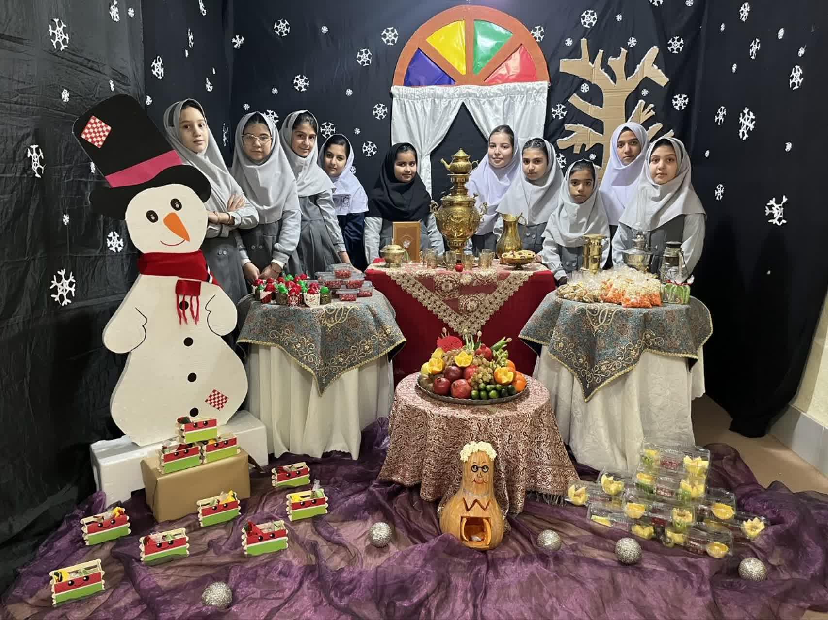 عکس دبستان دخترانه آیات