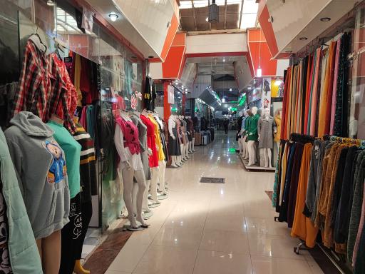 عکس پاساژ سرای زریبار (زریوار)