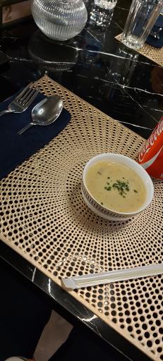 عکس کافه رستوران آویژه