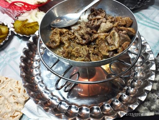 عکس کباب سرای زعفرونی