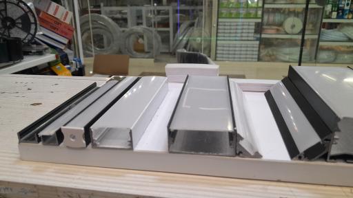 فروش لوازم روشنایی لاین تک