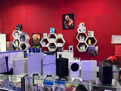 پلی استور آمل