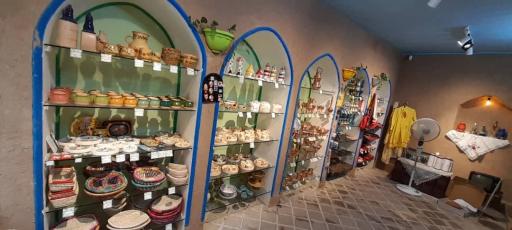 عکس فروشگاه سنتی محیا