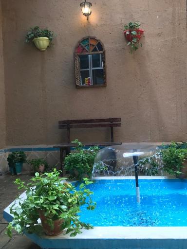 عکس فروشگاه سنتی محیا