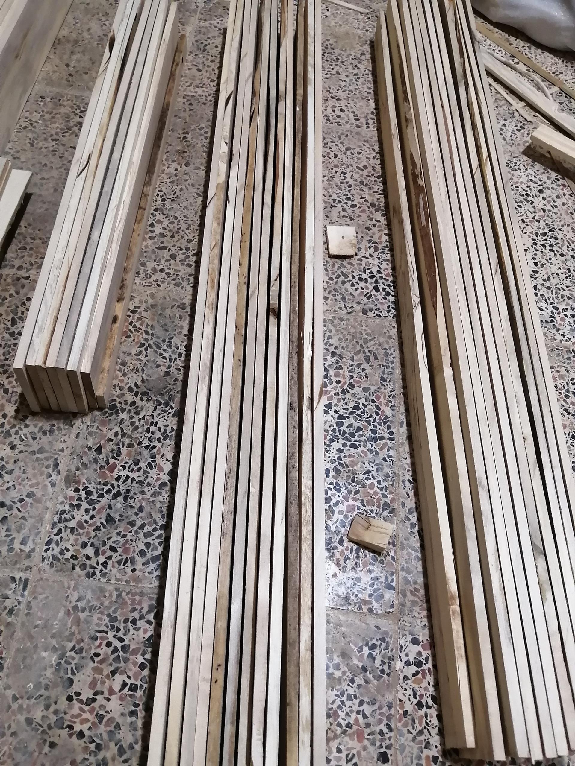 عکس چوب فروشی آزوود