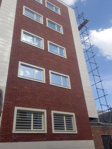 عکس ساختمان امید