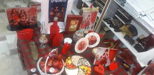 عکس چاپ لیا گرافیک