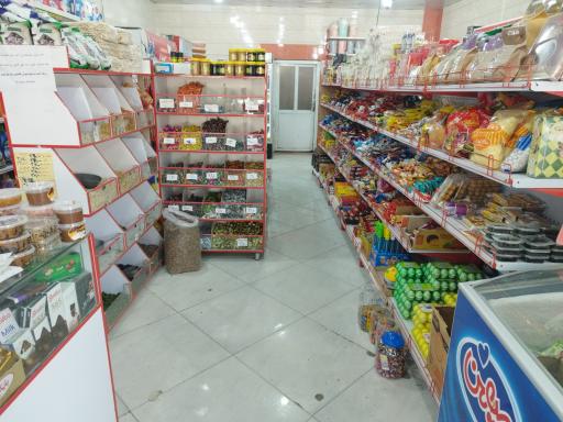 عکس سوپر مارکت زائری