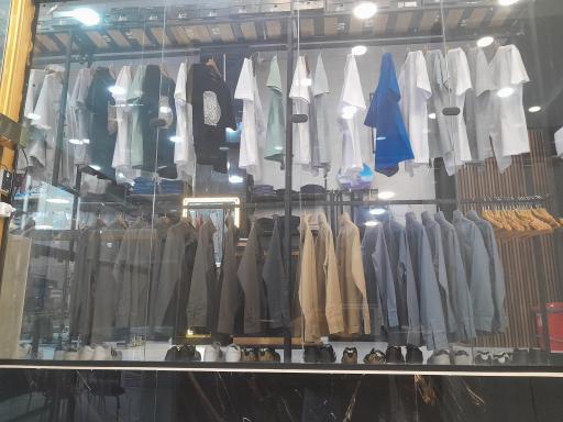 عکس پوشاک ماد 