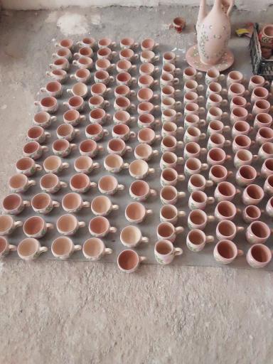 عکس کارگاه سفالگری آوای خاک