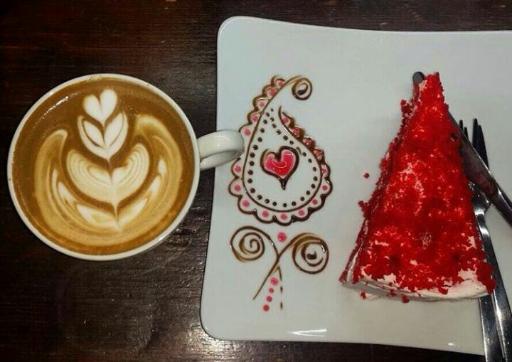 عکس قهوه سرای کلبه تلخ