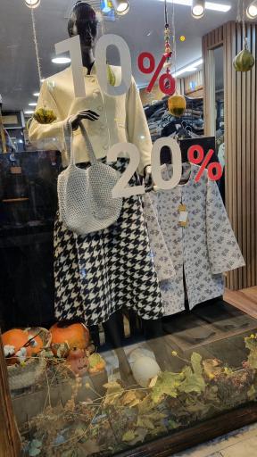 عکس مزون سارگل شعبه صفویه