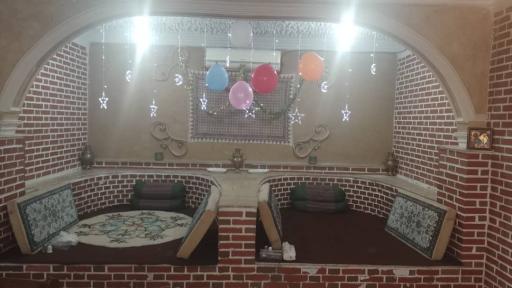 عکس رستوران سنتی عقاب طلایی