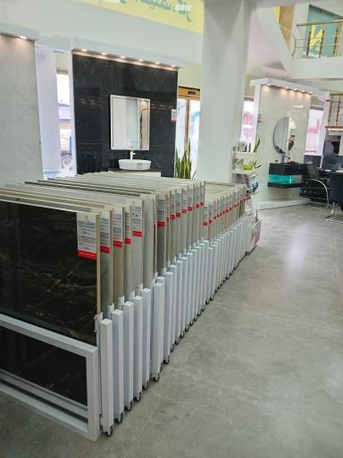 عکس کاشی و سرامیک نوید بنده مسئول 