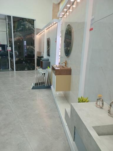 عکس کاشی و سرامیک نوید بنده مسئول 