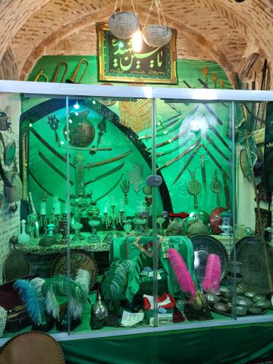 عکس حسینیه بزرگ زواره