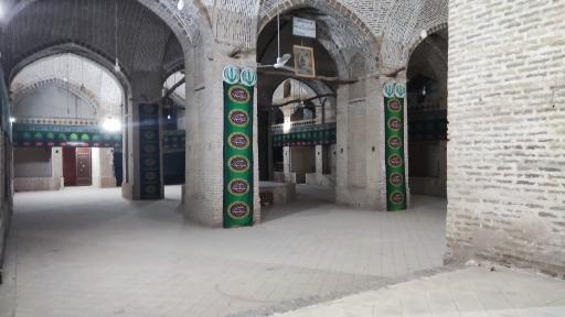 عکس حسینیه بزرگ زواره