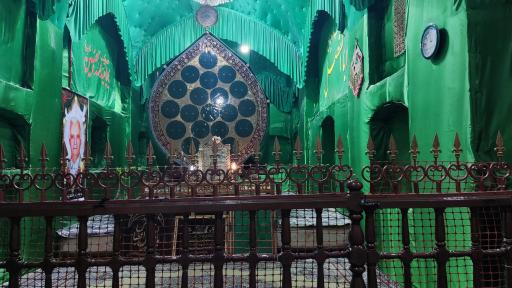 عکس حسینیه بزرگ زواره