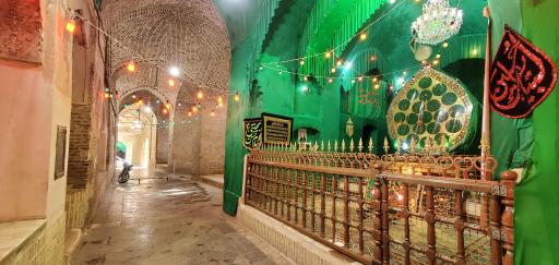 عکس حسینیه بزرگ زواره