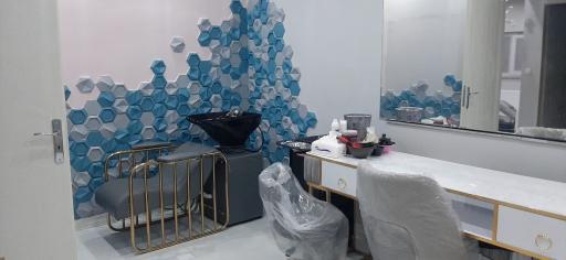 عکس سالن زیبایی چنور