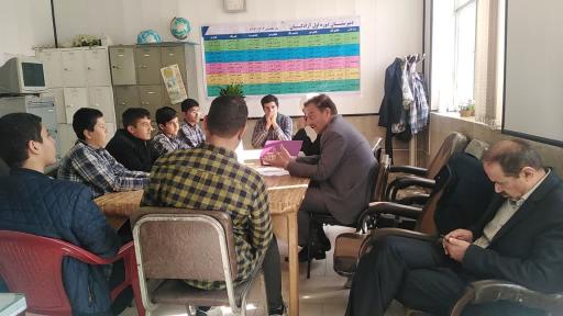 عکس دبیرستان دوره اول پسرانه آزادگان